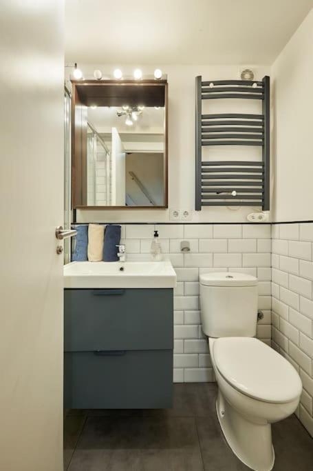 Apartamento Con Encanto En Sol - Madrid #A Eksteriør bilde